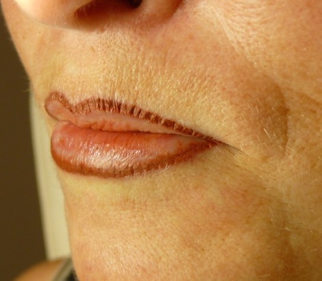 Permanent Makeup, Cosmetic Tattoo immediately after.